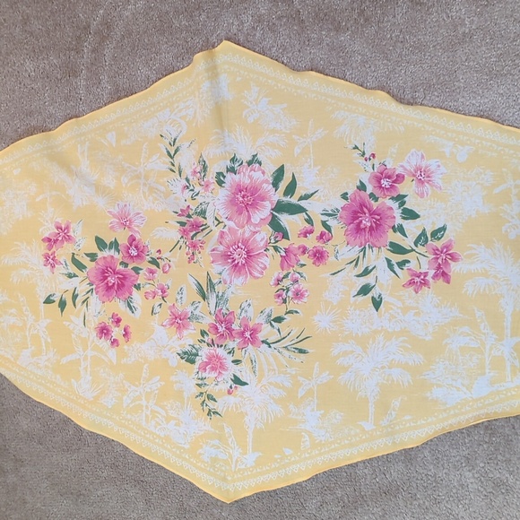 American Eagle yellow multi-way bandeau - Picture 2 of 6